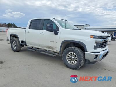 Czwarte zdjęcie samochodu z boku: 2025 CHEVROLET SILVERADO K2500 HEAVY DUTY LT VIN:1GC4KNE77SF206737 - miniatura
