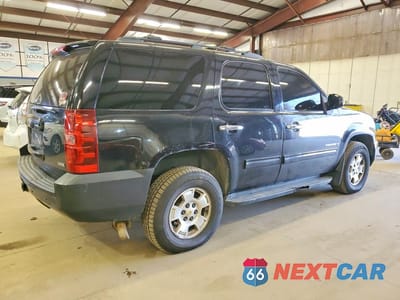 Trzecie zdjęcie samochodu z tyłu: 2009 CHEVROLET TAHOE K1500 LT VIN:1GNFK230X9R241818 - miniatura