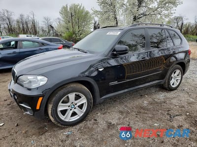 2013 BMW X5 XDRIVE35I 5UXZV4C58D0E10429 - główne zdjęcie licytacji z USA - miniatura