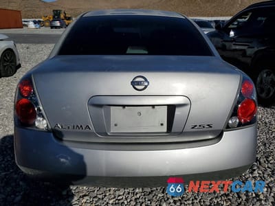 Zdjęcie 6 z 12 samochodu: 2005 NISSAN ALTIMA 2.5 VIN:1N4AL11D65N414807 - miniatura