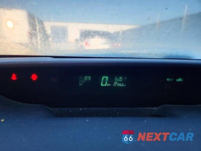 Zdjęcie 9 z 13 samochodu: 2008 TOYOTA PRIUS TOURING VIN:JTDKB20U883432430 - miniatura