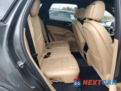 Zdjęcie 11 z 13 samochodu: 2020 PORSCHE CAYENNE VIN:WP1AA2AY1LDA04426 - miniatura