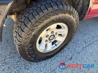 Zdjęcie 12 z 13 samochodu: 1999 TOYOTA TACOMA BASE VIN:4TAPM62N6XZ488774 - miniatura