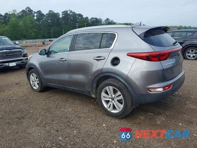 Drugie zdjęcie samochodu z przodu: 2017 KIA SPORTAGE LX VIN:KNDPM3AC7H7103285 - miniatura