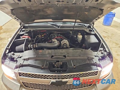 Zdjęcie 11 z 12 samochodu: 2008 CHEVROLET SUBURBAN K1500 LS VIN:3GNFK16Y38G162081 - miniatura