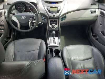 Zdjęcie 8 z 12 samochodu: 2012 HYUNDAI ELANTRA GLS VIN:5NPDH4AE4CH076940 - miniatura