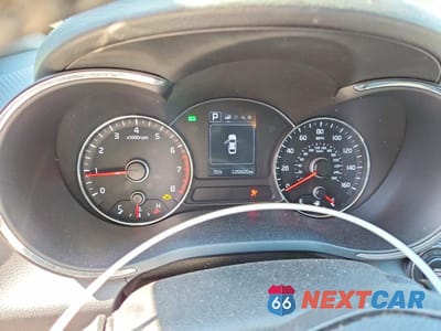 Zdjęcie 9 z 12 samochodu: 2017 KIA FORTE EX VIN:3KPFL4A84HE116642 - miniatura