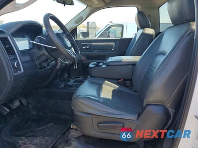 Zdjęcie 7 z 12 samochodu: 2014 RAM 3500 ST VIN:3C63R3AJ0EG207042 - miniatura