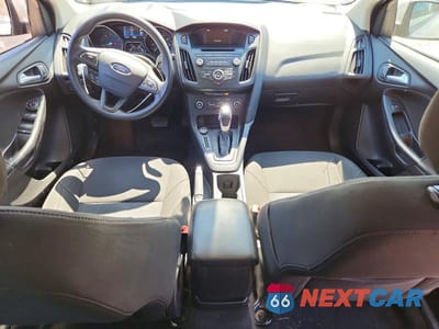 Zdjęcie 8 z 11 samochodu: 2015 FORD FOCUS SE VIN:1FADP3K29FL315759 - miniatura