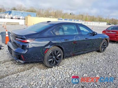 Trzecie zdjęcie samochodu z tyłu: 2023 BMW 760 XI VIN:WBA33EJ04PCM62938 - miniatura