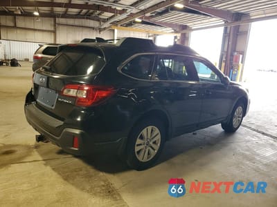 Trzecie zdjęcie samochodu z tyłu: 2018 SUBARU OUTBACK 2.5I PREMIUM VIN:4S4BSAFC3J3291759 - miniatura