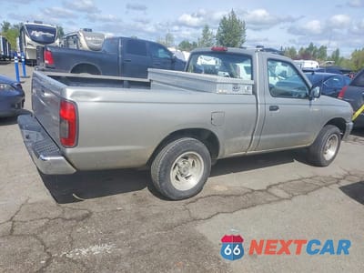 Trzecie zdjęcie samochodu z tyłu: 2000 NISSAN FRONTIER XE VIN:1N6DD21S1YC367160 - miniatura