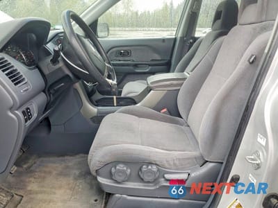 Zdjęcie 7 z 12 samochodu: 2005 HONDA PILOT LX VIN:2HKYF18105H545565 - miniatura