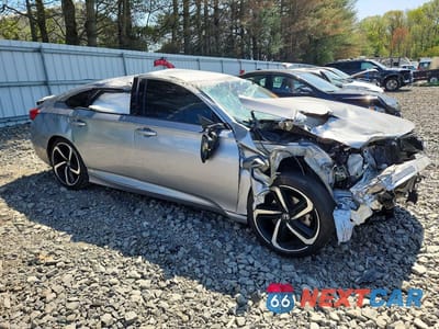 Czwarte zdjęcie samochodu z boku: 2019 HONDA ACCORD SPORT VIN:1HGCV1F39KA070004 - miniatura