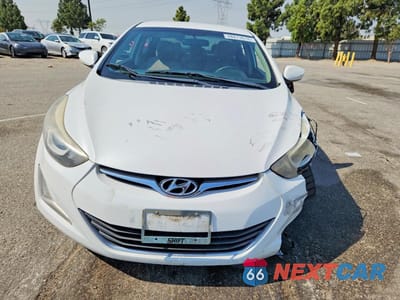 Piąte zdjęcie samochodu w środku: 2014 HYUNDAI ELANTRA SE VIN:5NPDH4AE8EH507427 - miniatura