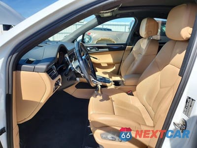 Zdjęcie 7 z 12 samochodu: 2019 PORSCHE MACAN VIN:WP1AA2A54KLB06829 - miniatura