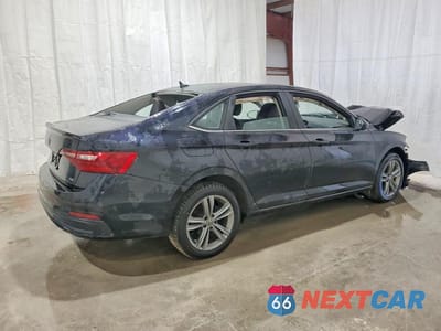 Trzecie zdjęcie samochodu z tyłu: 2024 VOLKSWAGEN JETTA SE VIN:3VW7M7BU8RM075807 - miniatura
