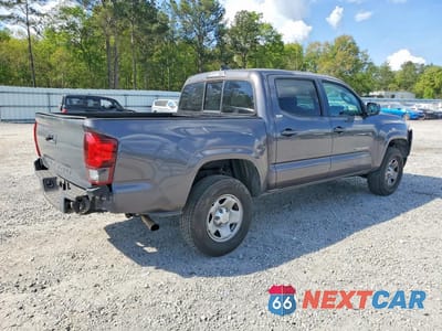 Trzecie zdjęcie samochodu z tyłu: 2019 TOYOTA TACOMA SR5 VIN:5TFAX5GN9KX137270 - miniatura