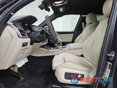 Zdjęcie 7 z 14 samochodu: 2020 BMW X5 XDRIVE40I VIN:5UXCR6C09L9B69372 - miniatura