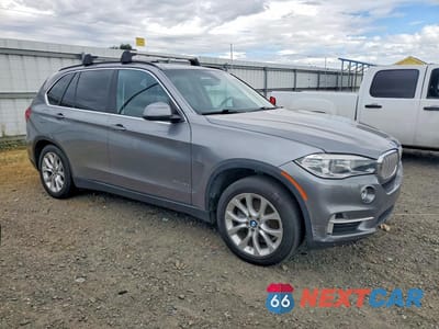 Czwarte zdjęcie samochodu z boku: 2016 BMW X5 XDR40E VIN:5UXKT0C50G0F75251 - miniatura