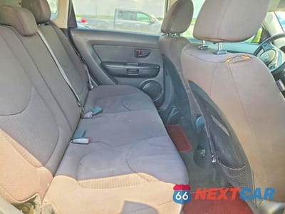 Zdjęcie 11 z 14 samochodu: 2012 KIA SOUL BASE VIN:KNDJT2A56C7422514 - miniatura