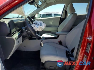 Zdjęcie 7 z 13 samochodu: 2025 HYUNDAI KONA SEL VIN:KM8HBCAB5SU310893 - miniatura
