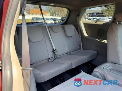 Zdjęcie 8 z 13 samochodu: 2016 KIA SEDONA LX VIN:KNDMB5C18G6171969 - miniatura