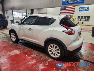 Drugie zdjęcie samochodu z przodu: 2017 NISSAN JUKE SL VIN:JN8AF5MV9HT750887 - miniatura