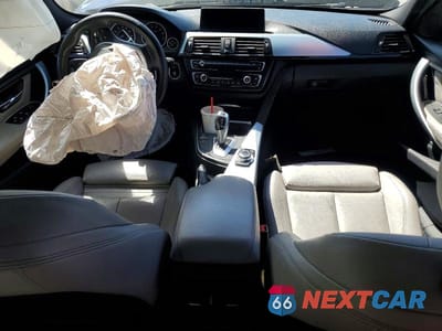 Zdjęcie 8 z 12 samochodu: 2013 BMW 328 I SULEV VIN:WBA3C1C51DF435644 - miniatura