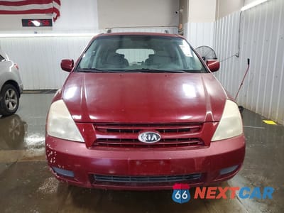 Piąte zdjęcie samochodu w środku: 2008 KIA SEDONA LX VIN:KNDMB233486249195 - miniatura