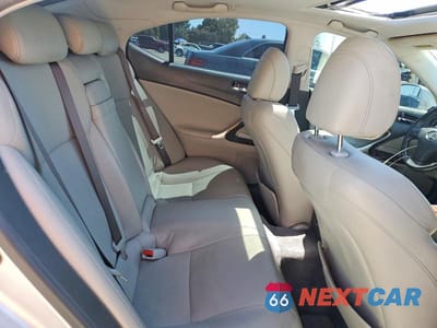 Zdjęcie 10 z 12 samochodu: 2007 LEXUS IS 250 VIN:JTHBK262175027291 - miniatura