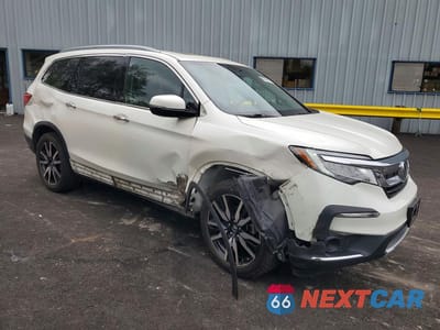 Czwarte zdjęcie samochodu z boku: 2019 HONDA PILOT TOURING VIN:5FNYF6H98KB080580 - miniatura