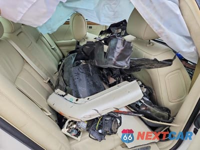Zdjęcie 10 z 12 samochodu: 2011 CADILLAC DTS PLATINUM VIN:1G6KP5ES7BU147619 - miniatura
