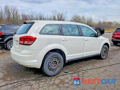Trzecie zdjęcie samochodu z tyłu: 2017 DODGE JOURNEY SE VIN:3C4PDCAB1HT550858 - miniatura