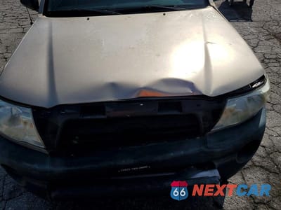 Zdjęcie 11 z 12 samochodu: 2006 TOYOTA TACOMA ACCESS CAB VIN:5TETX22N06Z149899 - miniatura