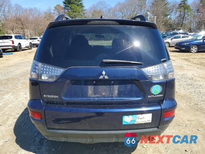 Zdjęcie 6 z 12 samochodu: 2013 MITSUBISHI OUTLANDER SE VIN:JA4JT3AW0DU019897 - miniatura