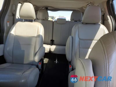 Zdjęcie 10 z 13 samochodu: 2019 TOYOTA SIENNA LIMITED PREMIUM 7-PASSENGER VIN:5TDDZ3DC6KS216254 - miniatura