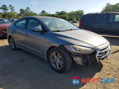 Czwarte zdjęcie samochodu z boku: 2017 HYUNDAI ELANTRA SE VIN:KMHD84LF5HU402498 - miniatura