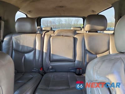 Zdjęcie 10 z 12 samochodu: 2003 CHEVROLET TAHOE C1500 VIN:1GNEC13ZX3R135877 - miniatura