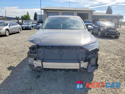 Piąte zdjęcie samochodu w środku: 2024 AUDI Q7 PREMIUM PLUS VIN:WA1LXBF71RD007807 - miniatura