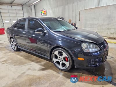 Czwarte zdjęcie samochodu z boku: 2007 VOLKSWAGEN JETTA GLI OPTION PACKAGE 1 VIN:3VWWJ71K37M087963 - miniatura