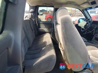 Zdjęcie 10 z 12 samochodu: 2006 CHEVROLET SILVERADO K1500 VIN:1GCEK19B66E104918 - miniatura