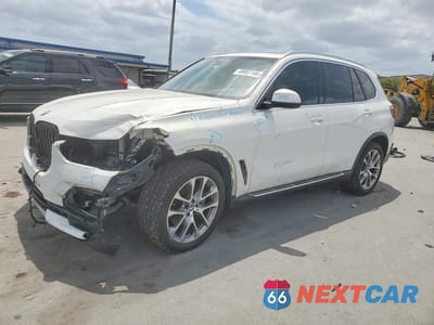 2021 BMW X5 SDRIVE 40I 5UXCR4C00M9F17887 - główne zdjęcie licytacji z USA - miniatura