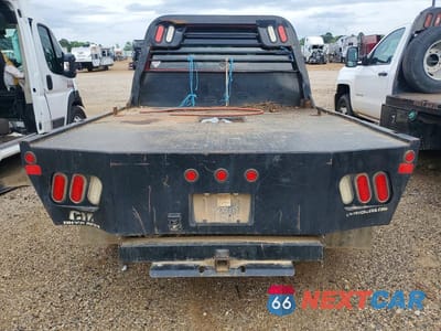 Zdjęcie 6 z 13 samochodu: 2002 CHEVROLET SILVERADO 2500 FLATBED TRUCK VIN:1GCHK29U42E279120 - miniatura