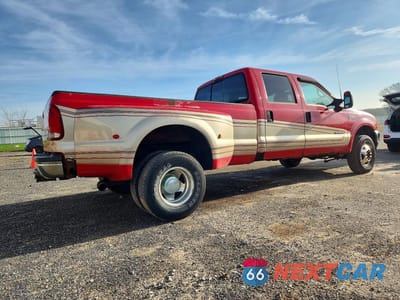 Trzecie zdjęcie samochodu z tyłu: 2000 FORD F350 SUPER DUTY VIN:1FTWW33F4YEC24560 - miniatura
