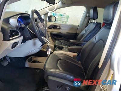 Zdjęcie 7 z 13 samochodu: 2024 CHRYSLER PACIFICA TOURING L VIN:2C4RC1BG3RR148869 - miniatura