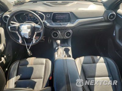 Zdjęcie 8 z 14 samochodu: 2020 CHEVROLET BLAZER PREMIER VIN:3GNKBLRS7LS531127 - miniatura