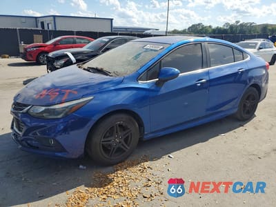 2017 CHEVROLET CRUZE LT 1G1BE5SM1H7108906 - główne zdjęcie licytacji z USA - miniatura