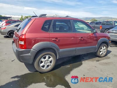 Trzecie zdjęcie samochodu z tyłu: 2005 HYUNDAI TUCSON GLS VIN:KM8JN12D95U168629 - miniatura