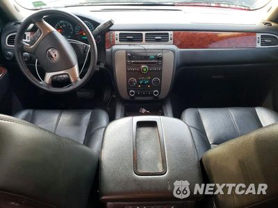 Zdjęcie 8 z 13 samochodu: 2013 GMC YUKON SLT VIN:1GKS2CE09DR346583 - miniatura